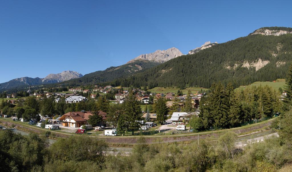 Camping Catinaccio Rosengarten Pozza di Fassa Buitenkant foto